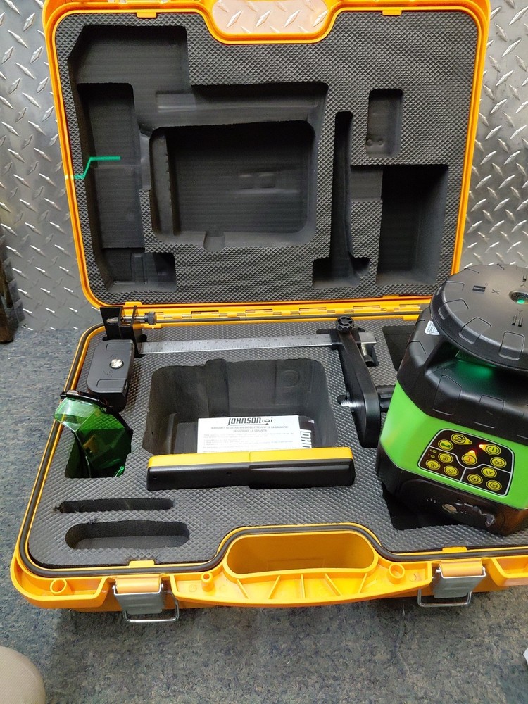 Johnson Level 40-6544 Electronic Self-Leveling Horizontal/Vertical Rotary Level