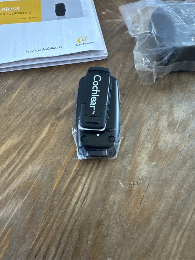 Cochlear P770844 Wireless Mini Microphone 2 US -New in box-