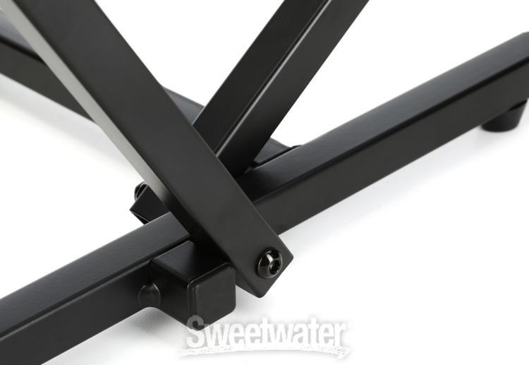 Gator Frameworks GFWGTRAMP100 Collapsible Combo Amp Stand