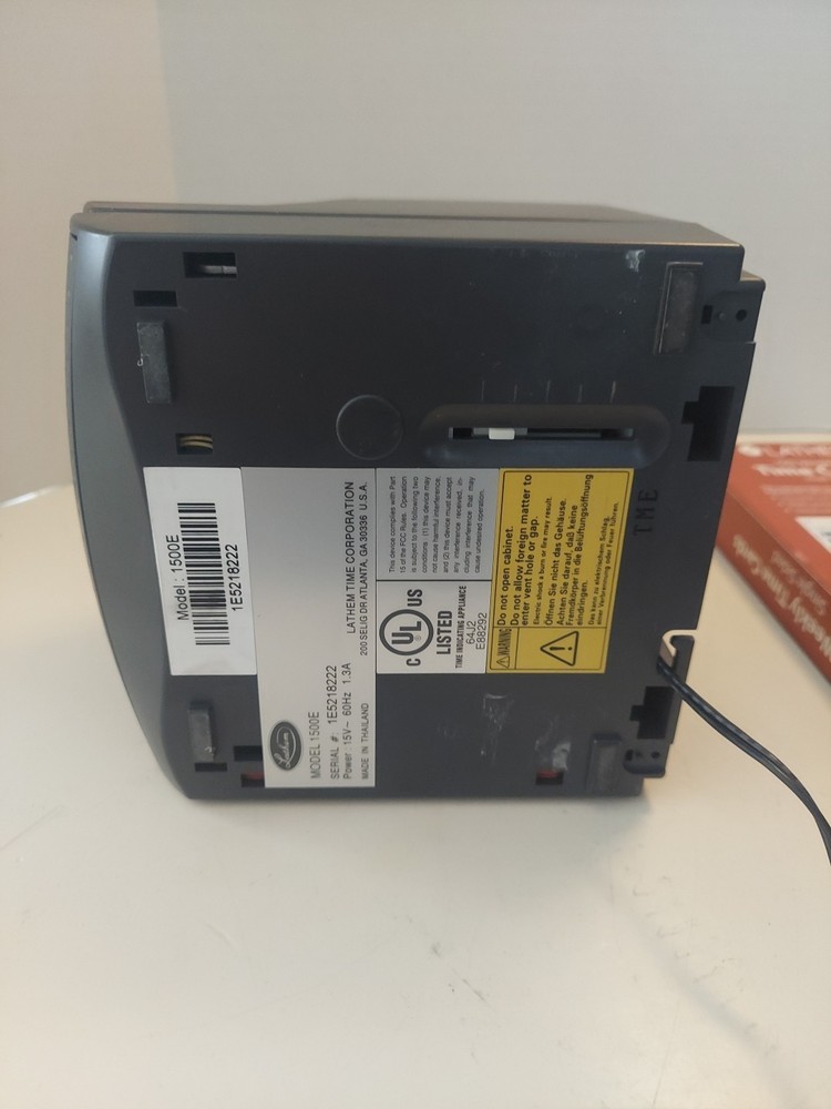 Lathem 1500E AtomicTime Clock w/ Power Adapter NO KEY, Lathem Time Cards
