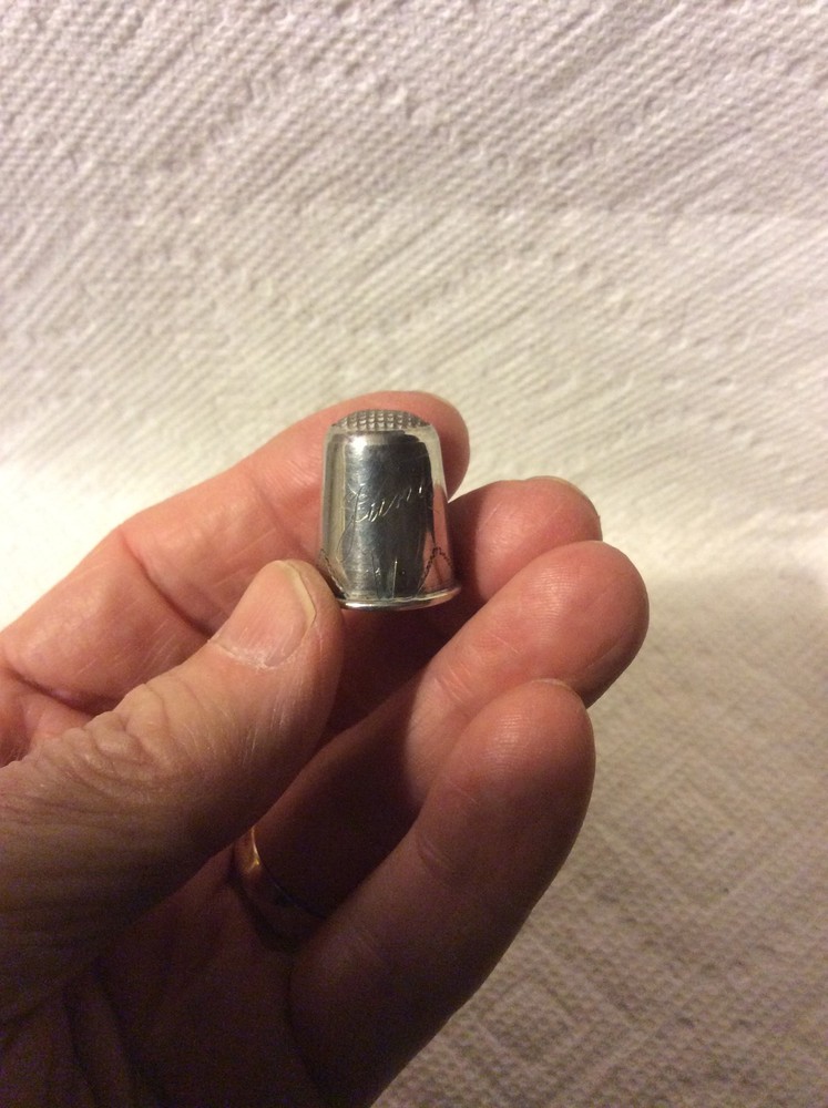 OLD SEWING-EARLY BRITE CUT ANTIQUE  SILVER THIMBLE