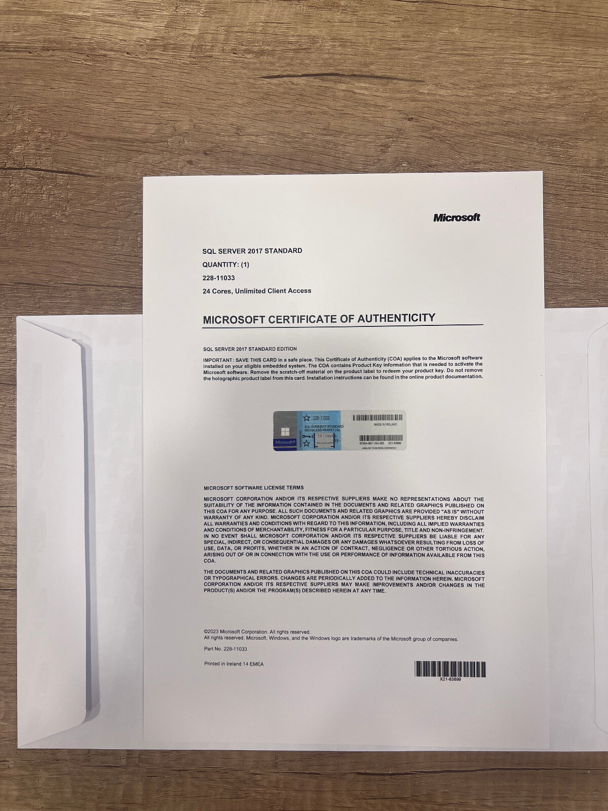 Microsoft SQL Server 2017 Standard 24 Core unlimitd User CAL Authentic 228-11033