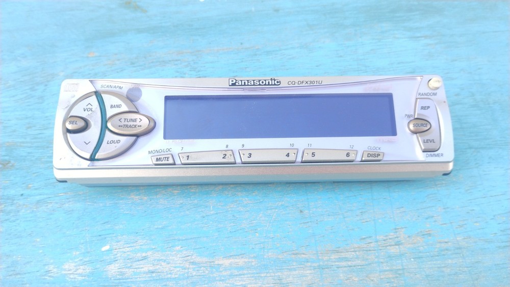 Panasonic CQ-DFX301U Detachable Face Only Untested