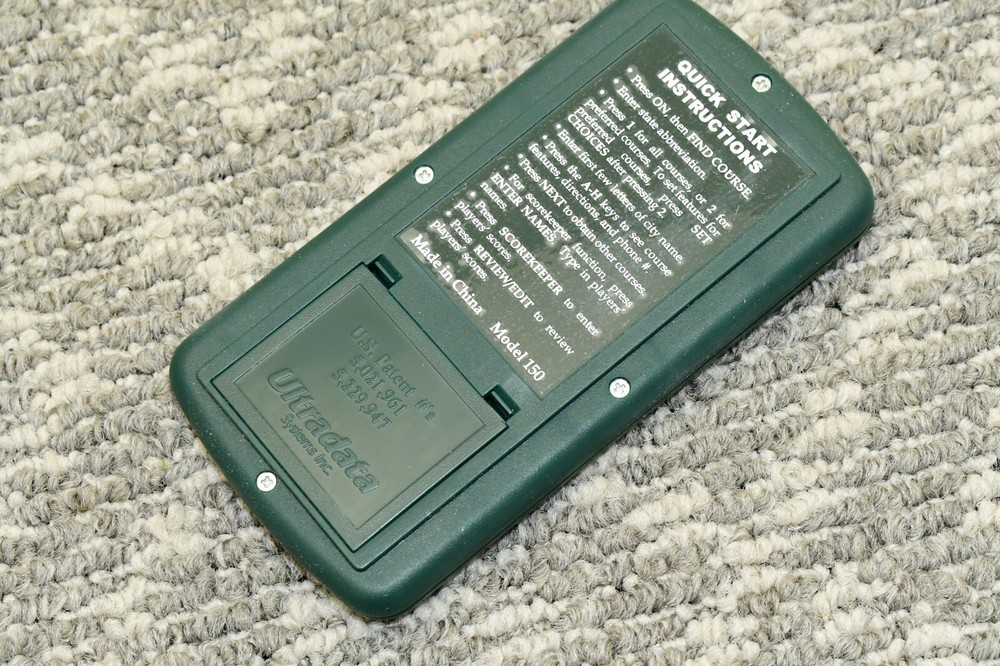 The Golf Guide Electronic Handheld Instant Course Reference Model 150 NEW IN BOX