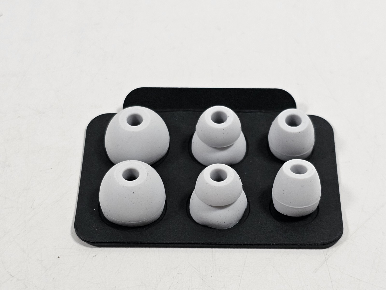 Rubber Ear Tips for Beats by Dr. Dre Flex Wireless In-Ear Headphones - Gray