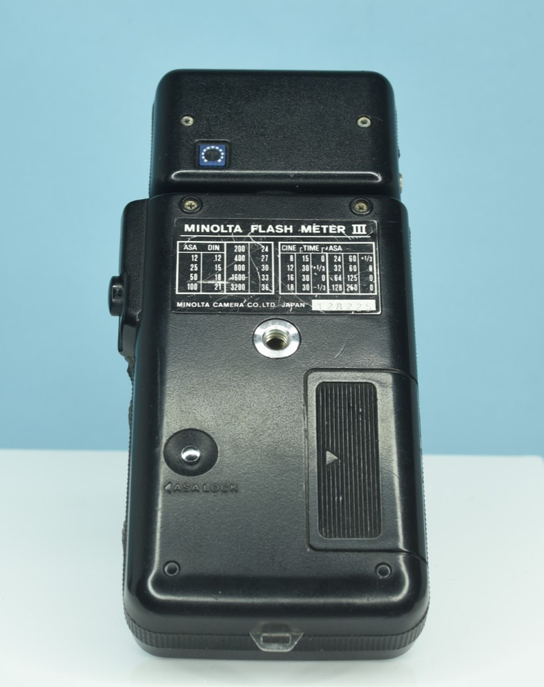 Minolta Flash Meter III w/Spherical Diffuser, new Batteries &Case tested working