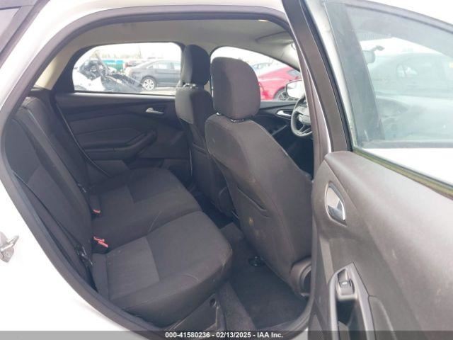 Fuse Box Engine VIN 2 8th Digit Fits 15 FOCUS 4577666
