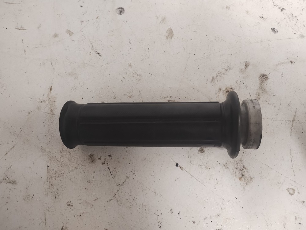 Honda CBF 500 Throttle