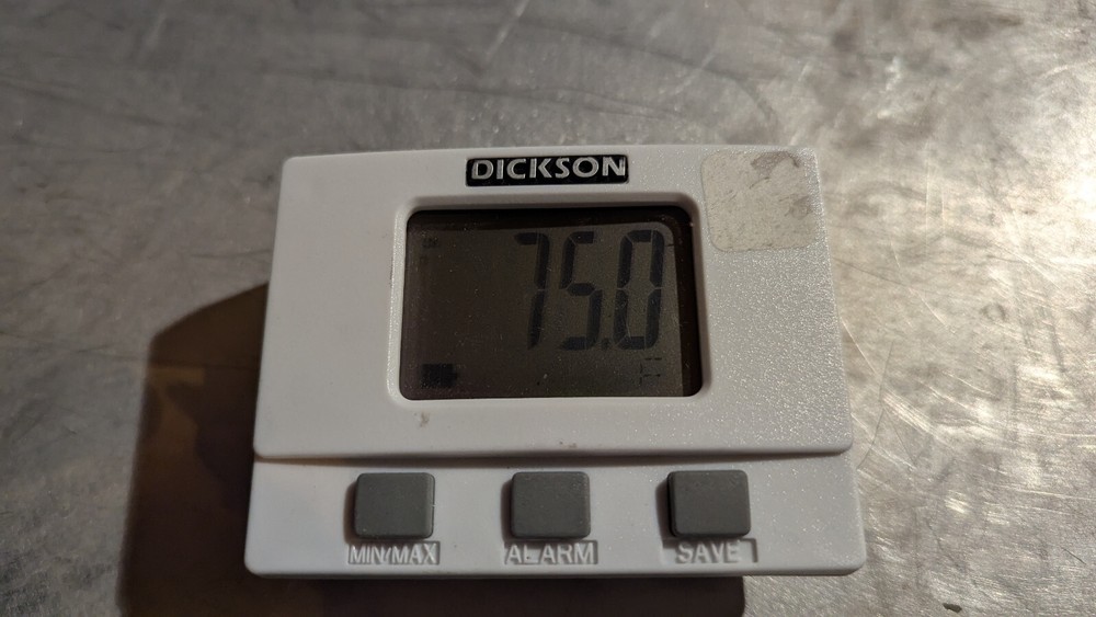 (1) DICKSON TM320 LCD Display Temperature Data Logger No Power/Connection Cables