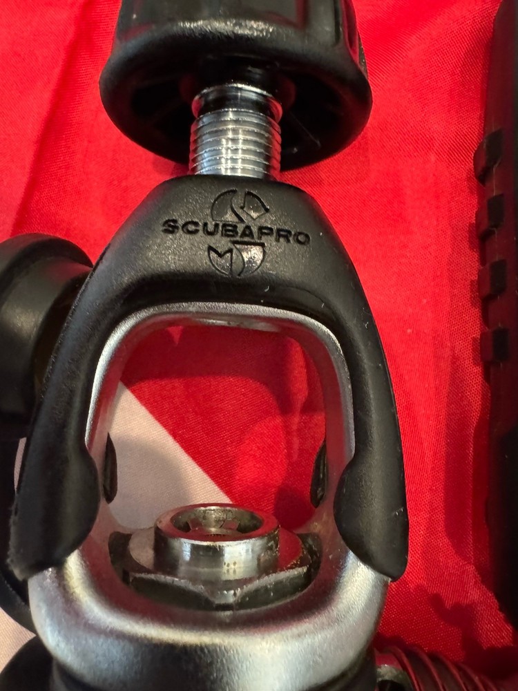 SCUBAPRO REGULATOR S600 MK25 SUPER NICE!