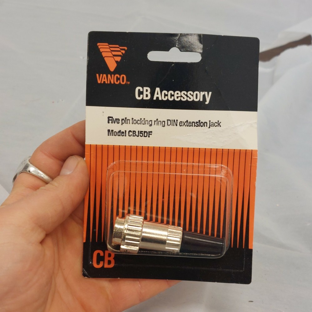 NEW VANCO CB ACCESSORY FIVE PIN 5-PIN LOCKING RING DIN EXTENTION JACK CBJ5DF