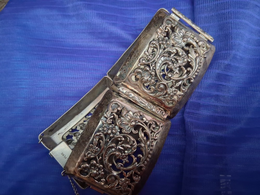 vintage armlet