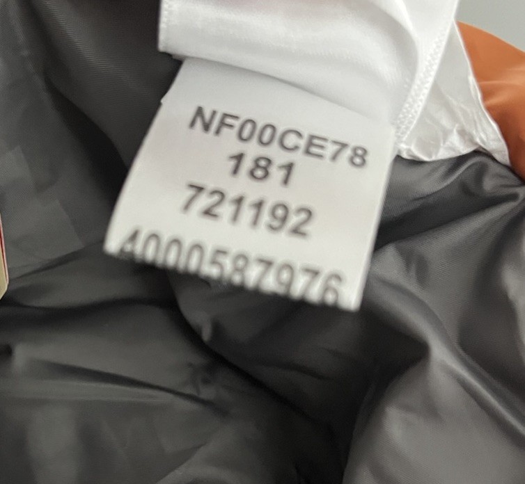 NWT! The North Face Wasatch 45 Sleeping Bag REG/RH Rectangular w/ Stuff Sack