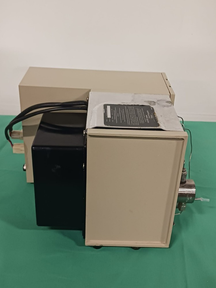 Millipore Waters 501 Solvent Delivery System HPLC Pump
