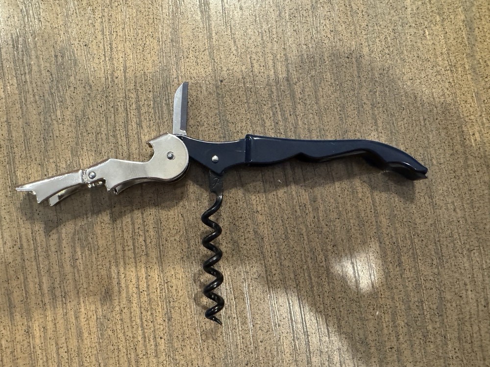 GuildSomm Wine Bottle Opener Corkscrew Black