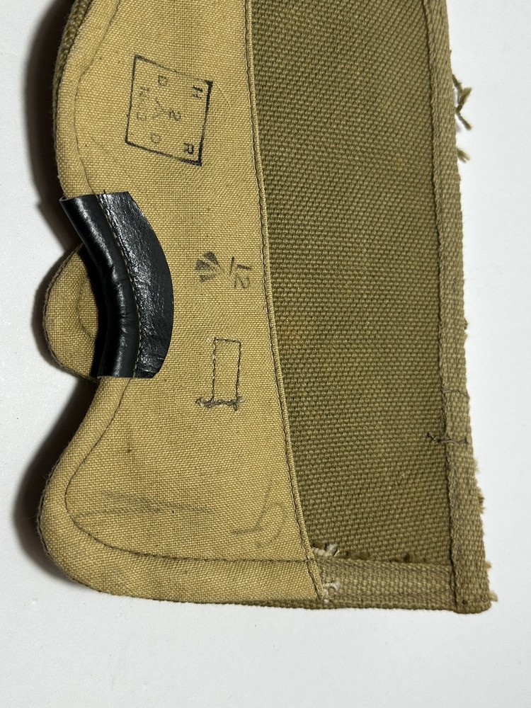 Pair Original Dated British Army Soldiers Spat / Gaiter