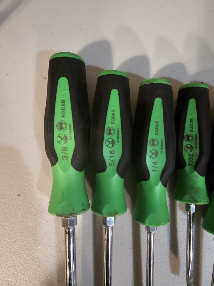 Snap-On 8 Piece Flat/Phillips Green Instinct Grip Combination Screwdriver Set,