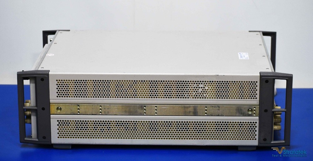 Fluke 5700A Multifunction Calibrator 5700A/NAF with Opt-03 ISO 17025 Calibrated