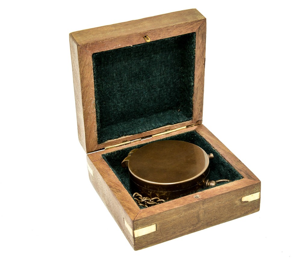 Solid Brass Magnetic Compass Antique Nautical Vintage Quote Engraved with Script