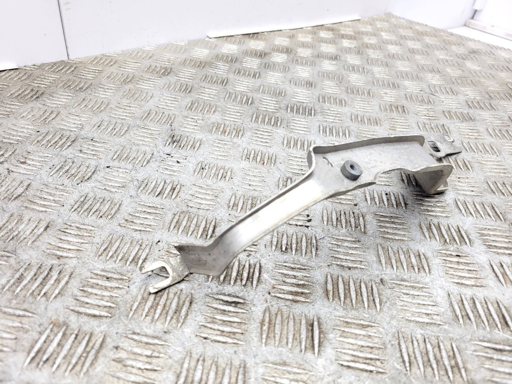 AUDI A6 C7 2012 FRONT RIGHT BUMPER BRACKET MOUNT SUPPORT 4G0807592