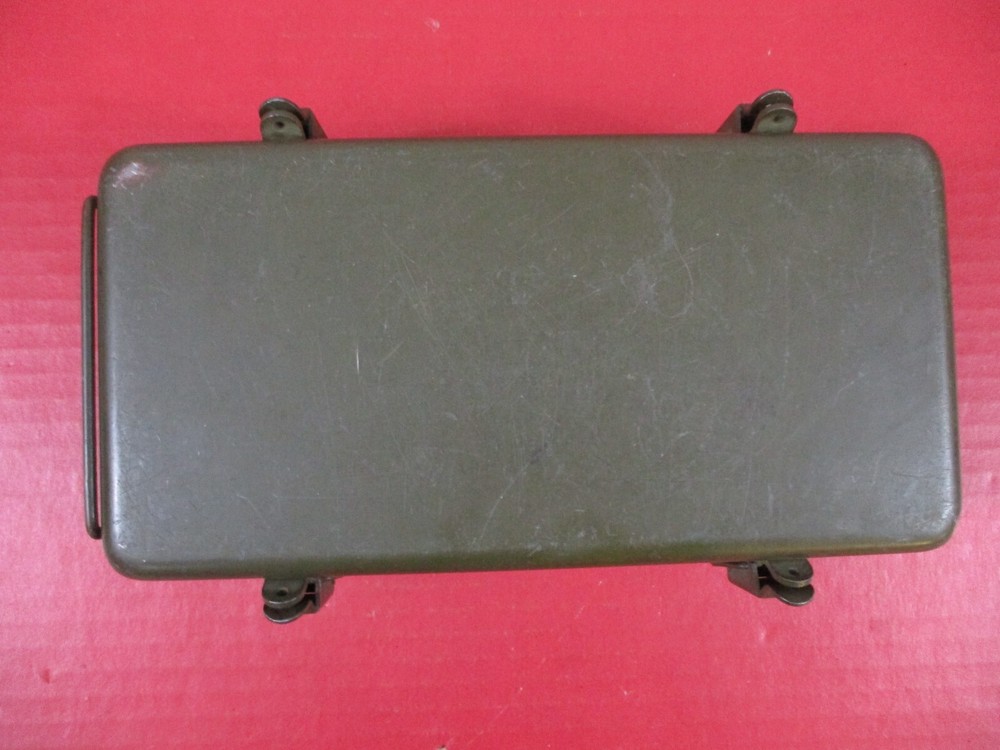 WWII US Army Willy's MB G503 Jeep or Military Vehicle First Aid Kit w/Contents 2