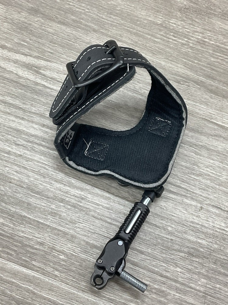 B3 Archery Alpha Release Aid with Swivel Stem/Flex Connector System