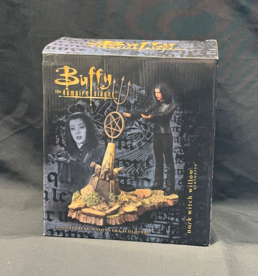Dark Witch Willow Statue Buffy the vampire slayer Diamond Select #653/3000
