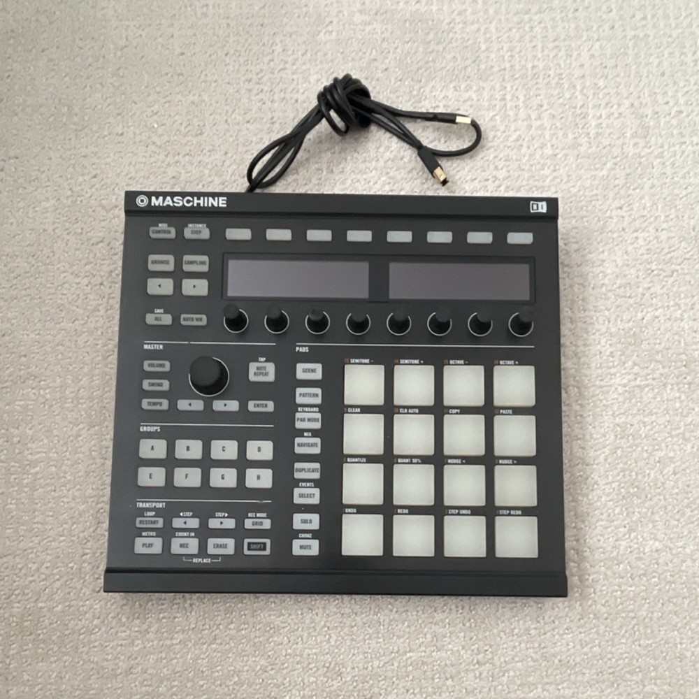 Native Instruments Maschine MK2 MIDI Controller, Bus-Powered, USB Out, 16 Keys