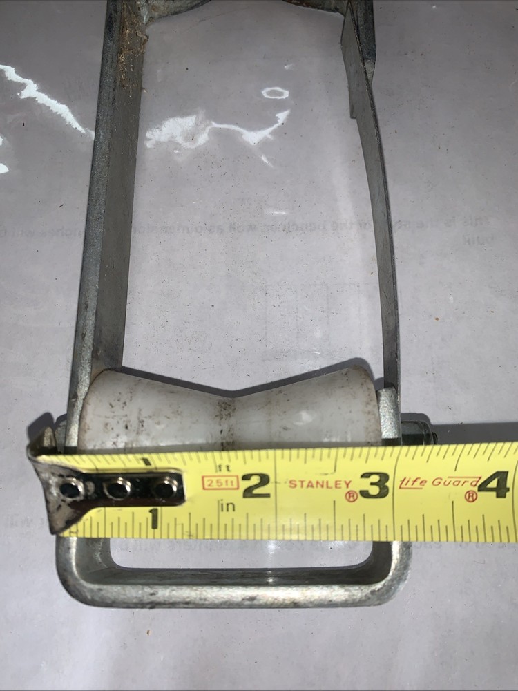 Cable Puller / Roller - 3" x 9 " Aerial Cable Support Tool for Lineman