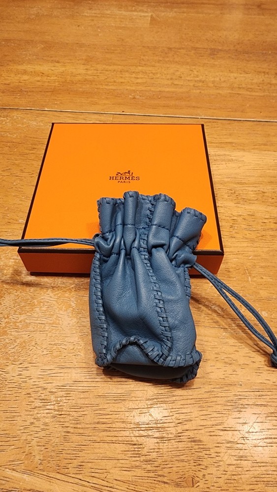 Authentic HERMES Vintage drawstring pouch Leather #9505