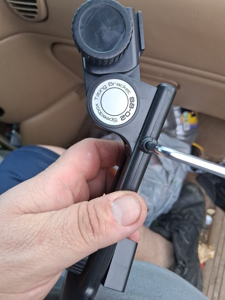 SPEED BRACKET [SB-03] for Soft Speed-Box Diffuser Flash