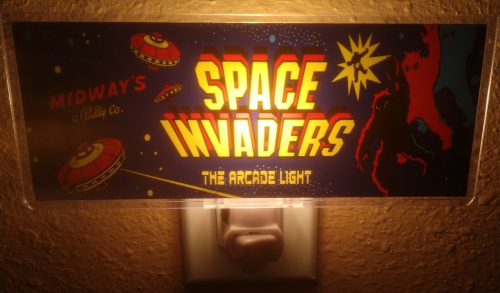 SPACE INVADERS Arcade Marquee Night Light