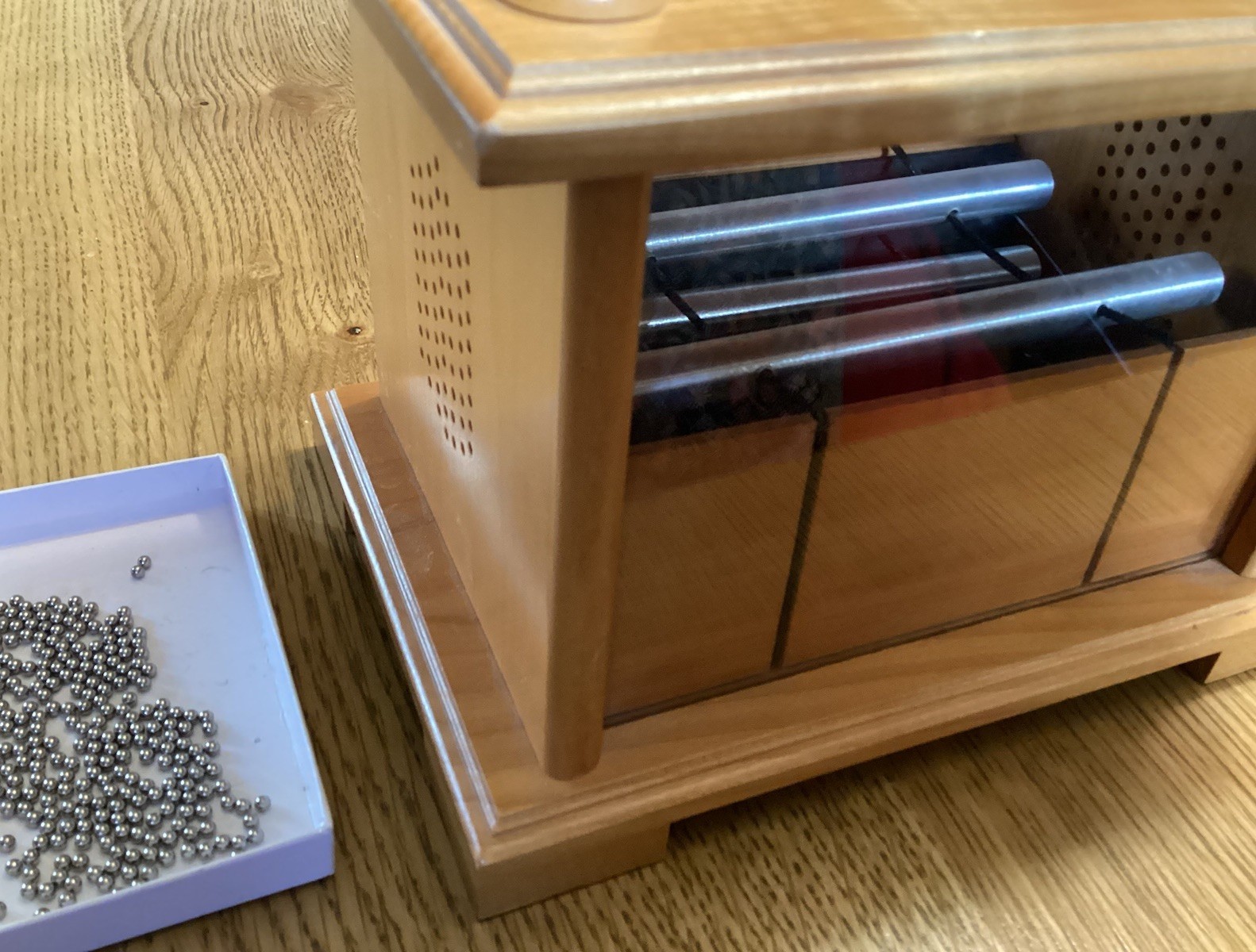 Chimes, Falling Rain Nature Wooden Box Zen Sound Metal Beads,Meditation EUC
