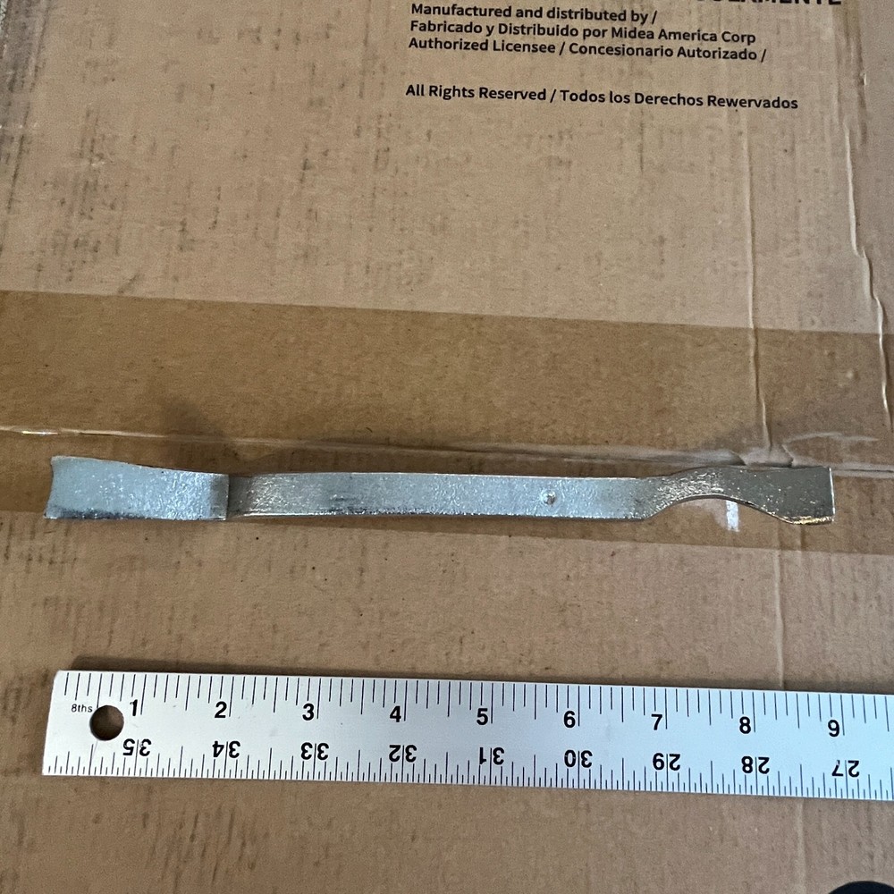 Gem OEM No. 25239 Construction Prying Bar Wavy 8"