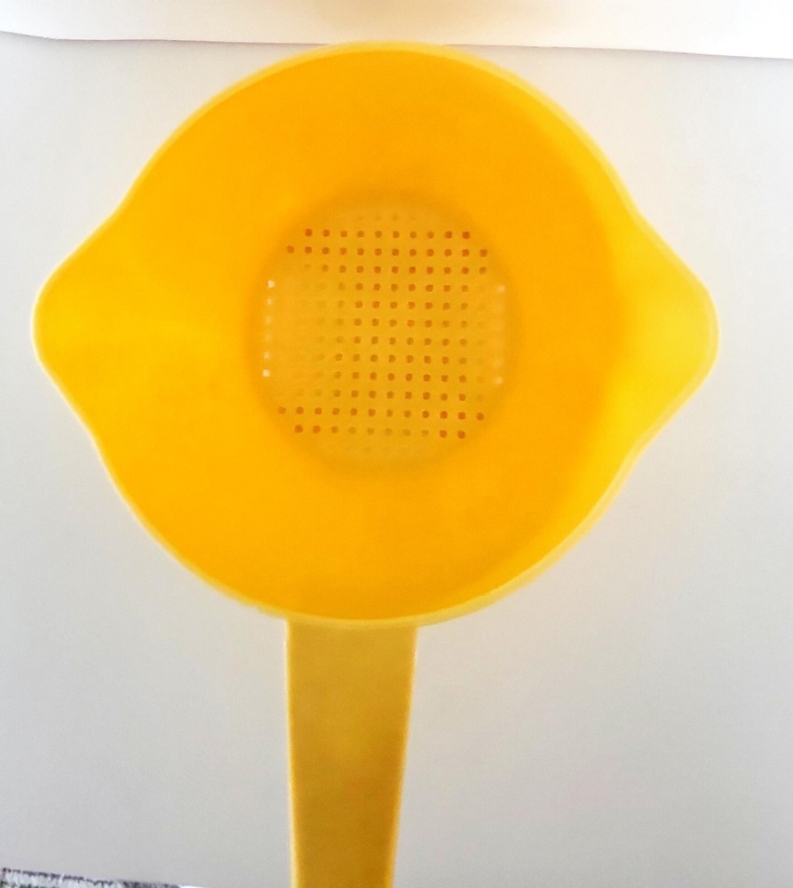 Vintage Tupperware Yellow Strainer Colander 1 Quart Double Spout