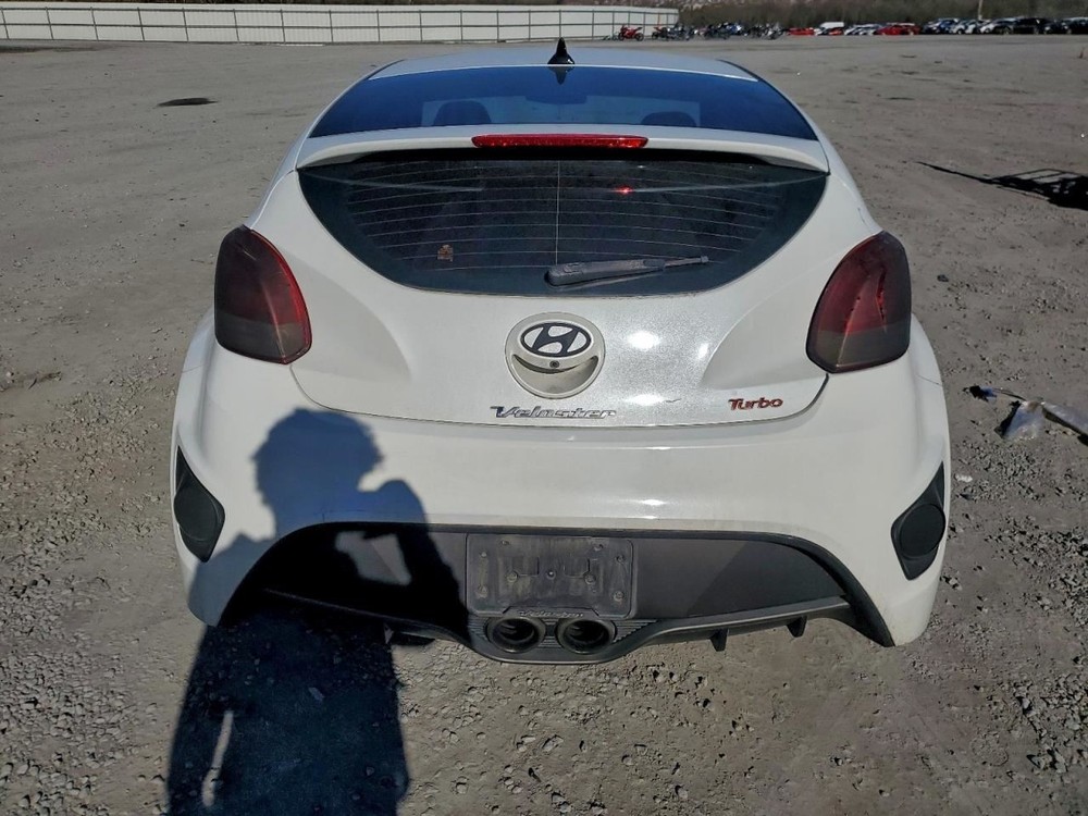VELOSTER 2016 Glove Box 4937476