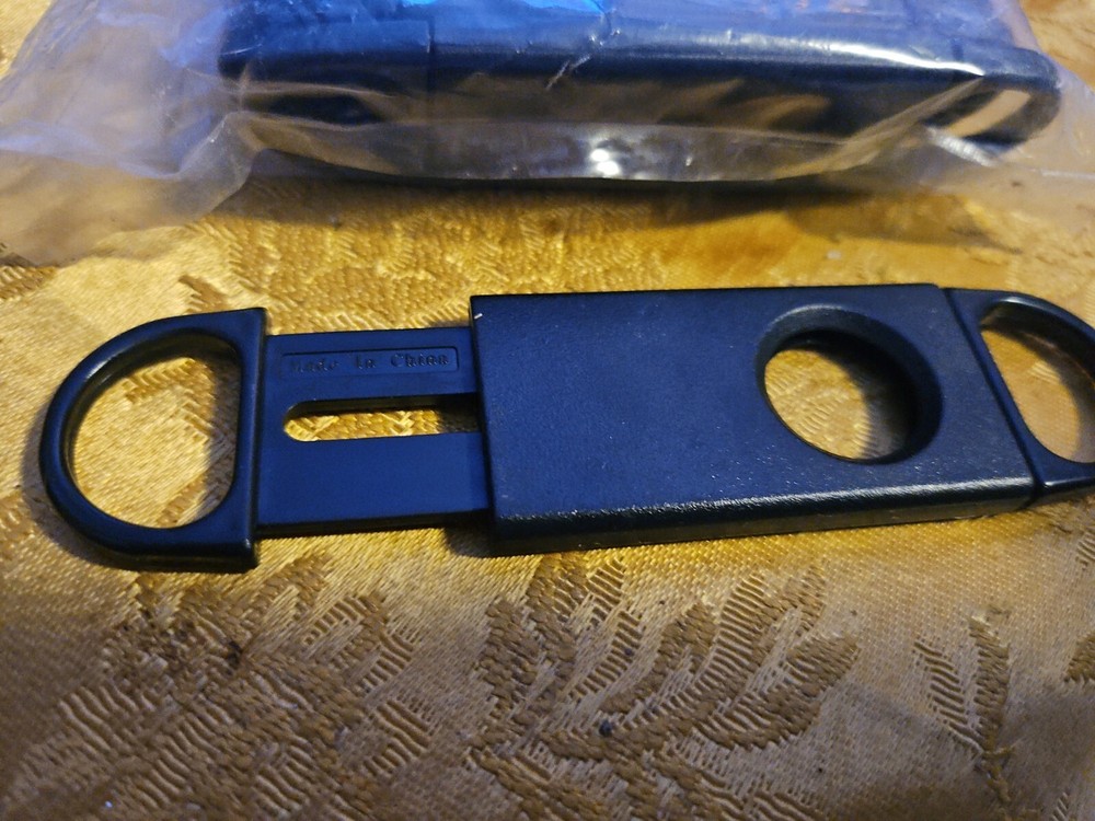 cigar cutter. Multi Pk