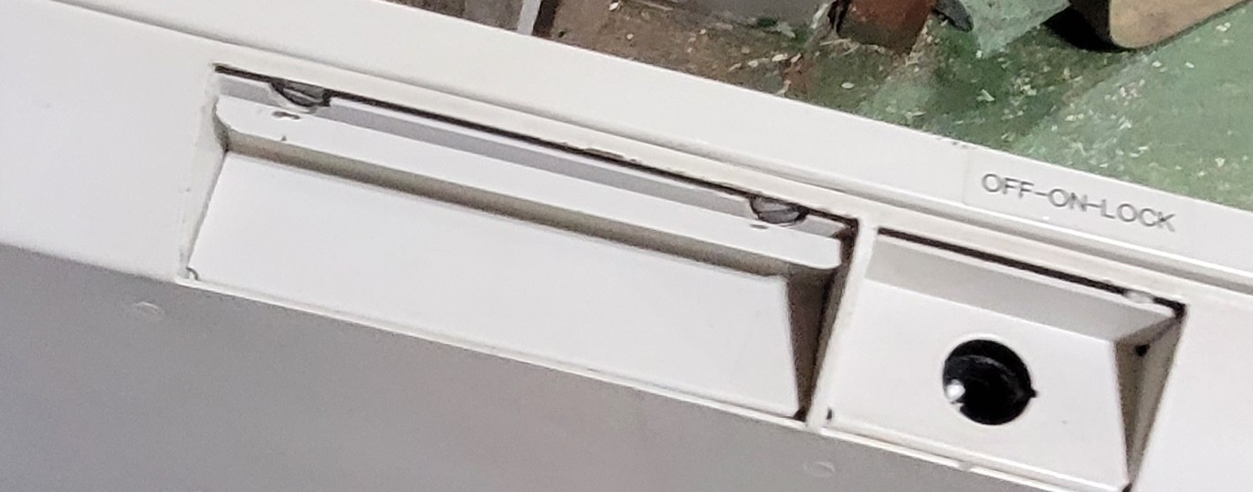 ETC ACCLAIM 300 SERIES LIGHTING CONSOLE CONTROLLER AC/348