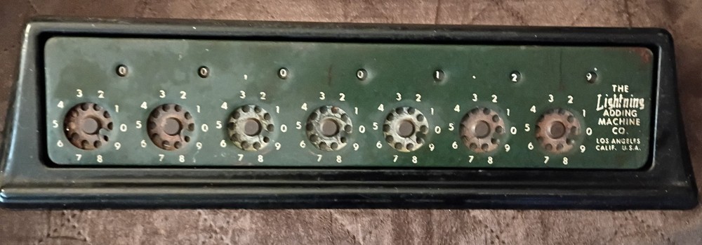 1946 The Lightning Adding Machine Co Vintage Mechanical Calculator