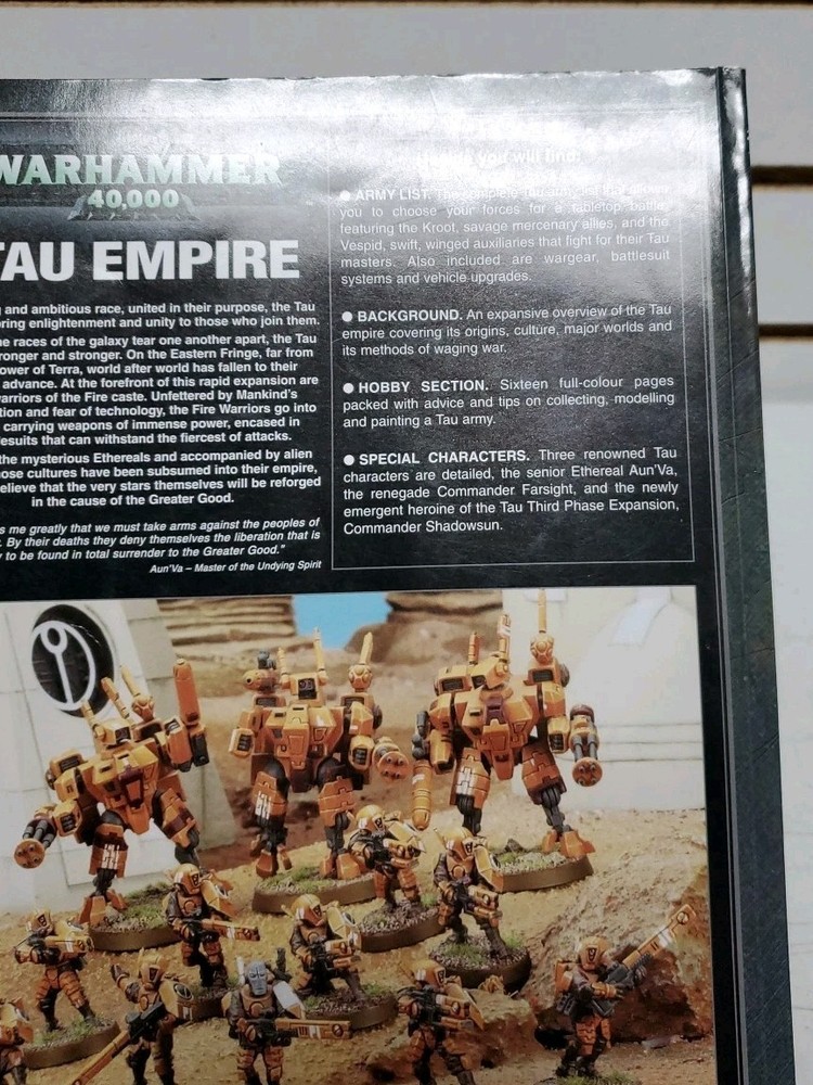 Warhammer 40k Codex: Tau Empire (2005 Games Workshop, Softcover) Pre-Owned