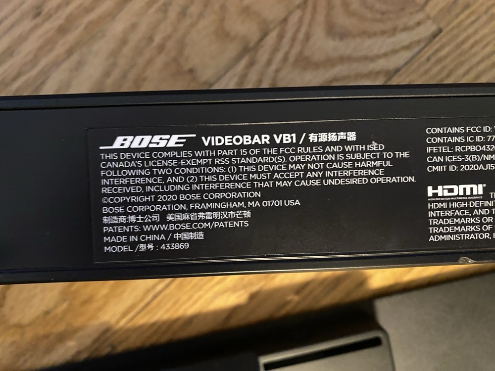Bose Videobar VB1 + Base + Remote - All-in-one USB Conferencing Device