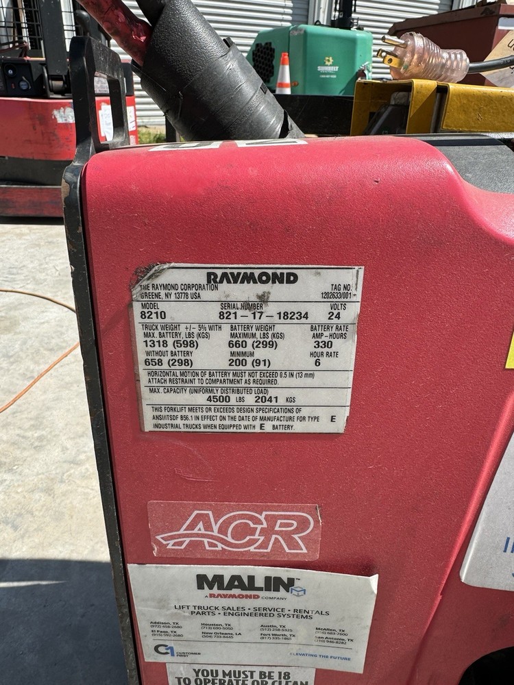 Raymond Electric Pallet Jack 8210