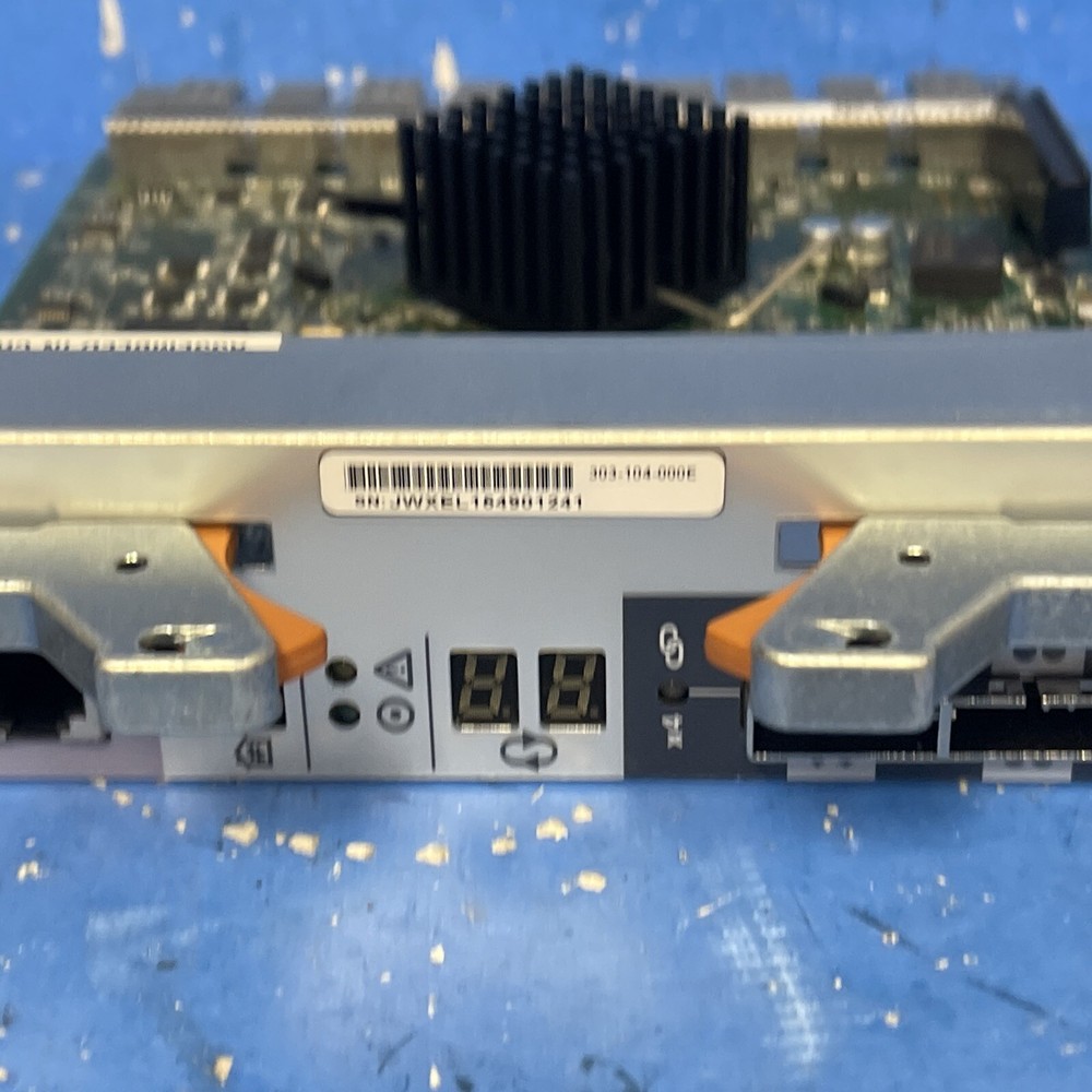 EMC 303-104-000E 6GB SAS CONTROLLER CARD