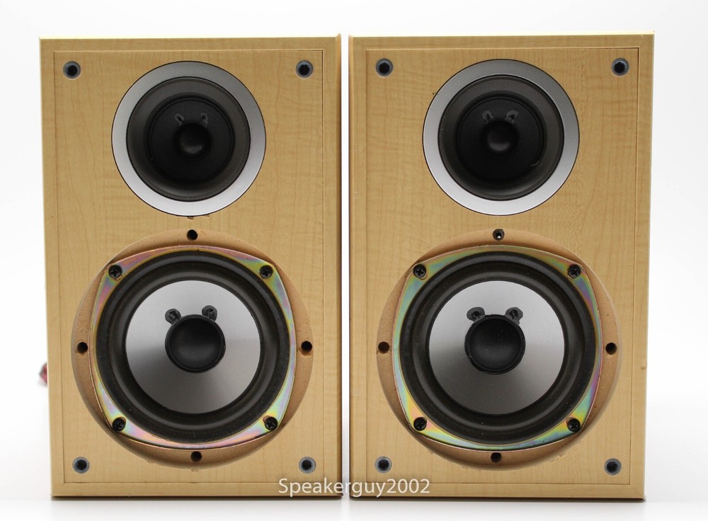 Kenwood HM-332 Mini Component System & Speakers -- KT