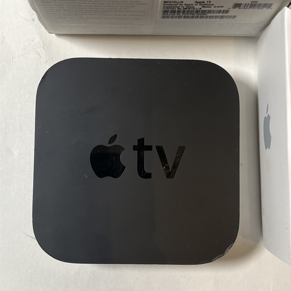 Nice! Apple TV 3rd Generation (2012) Streaming Box + Genuine Remote A1427 FullHD