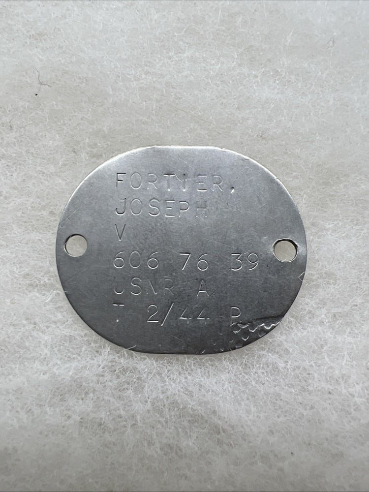 WW2 US Navy Dog Tag Single 1944 (AA165