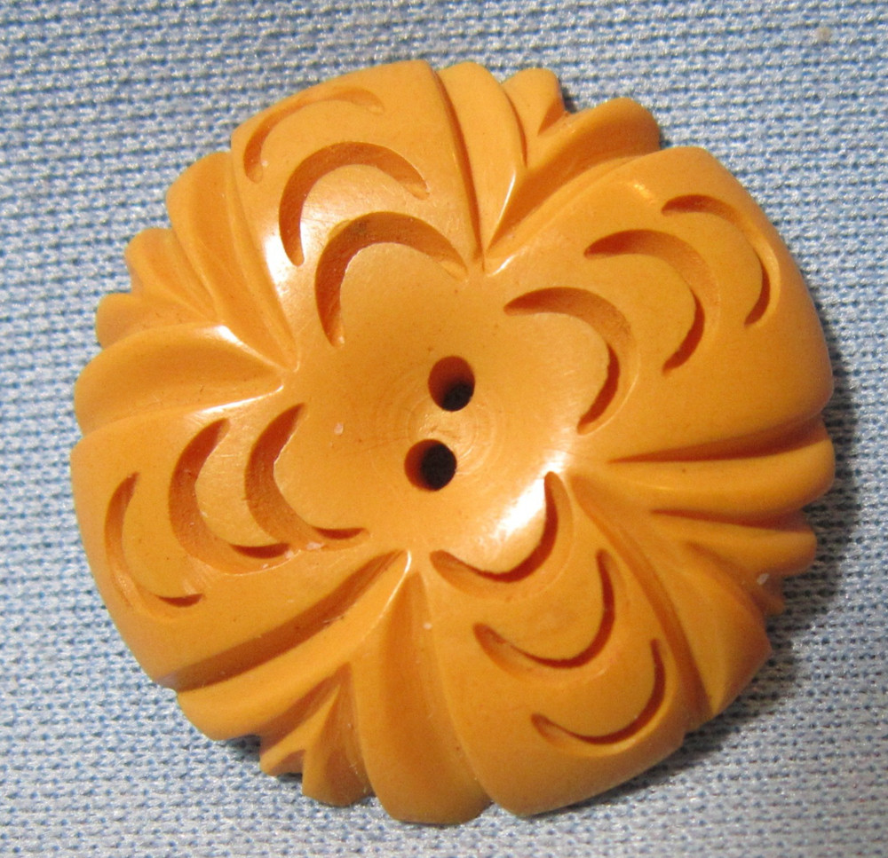 Vintage Ivoroid Celluloid Pressed Design Sewing Button