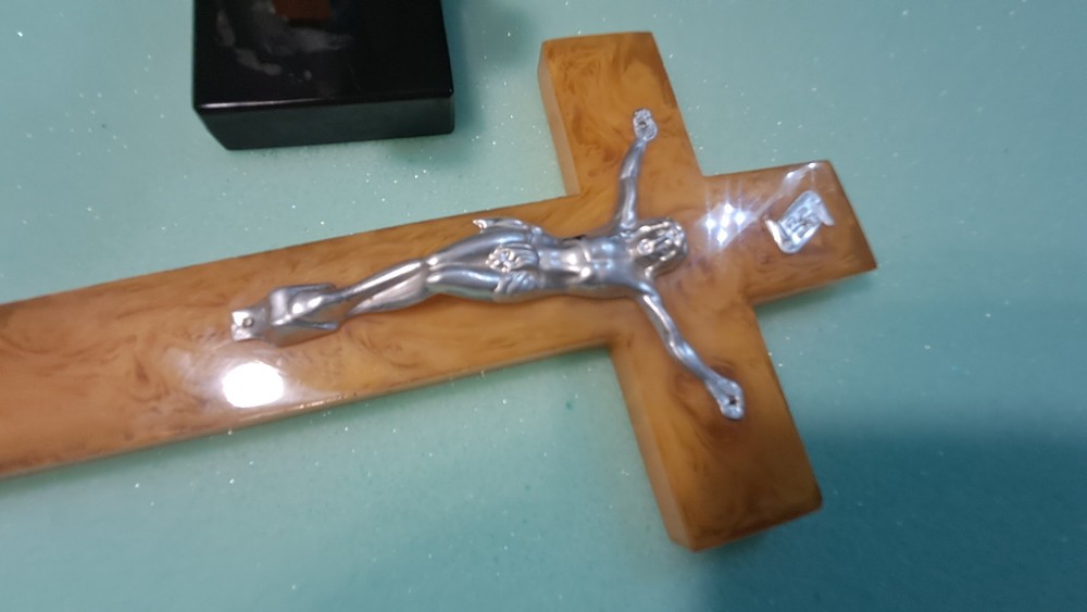 bakelite catalin cross