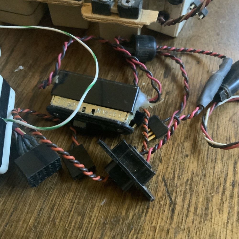 Vintage Futaba Servo Lot