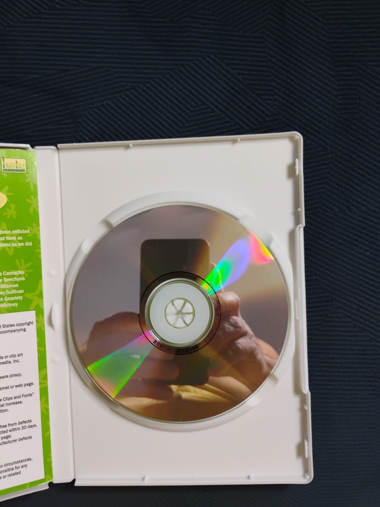 CREATING KEEPSAKES SCRAPBOOK MAGAZINE - 4 CD-ROM LOT!